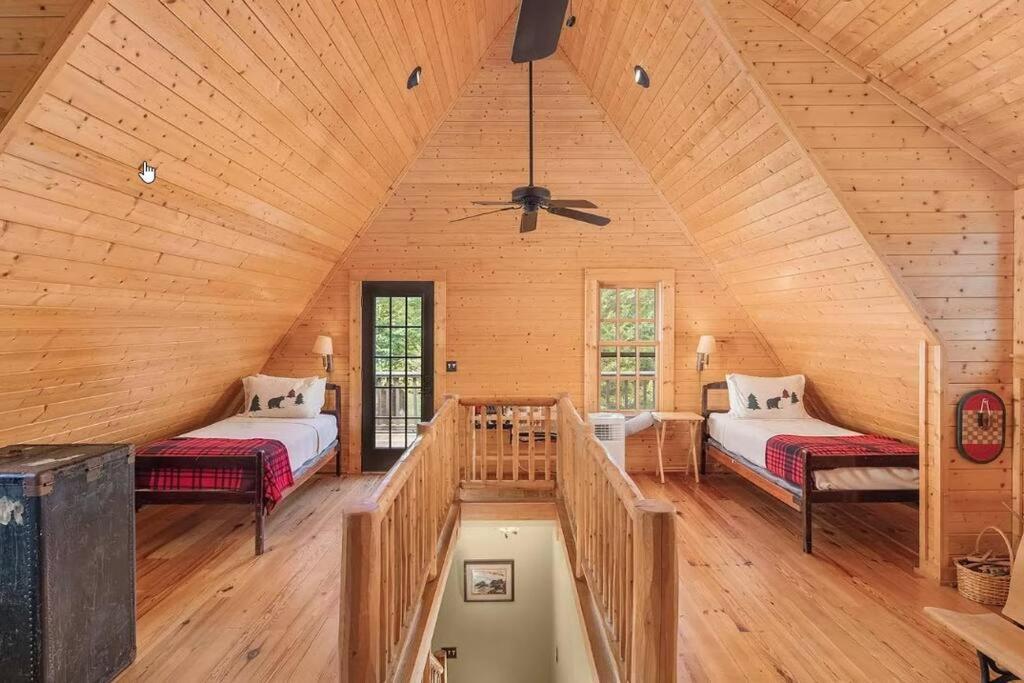 Quiet Getaway At Wayward Cottage Pisgah Exterior foto
